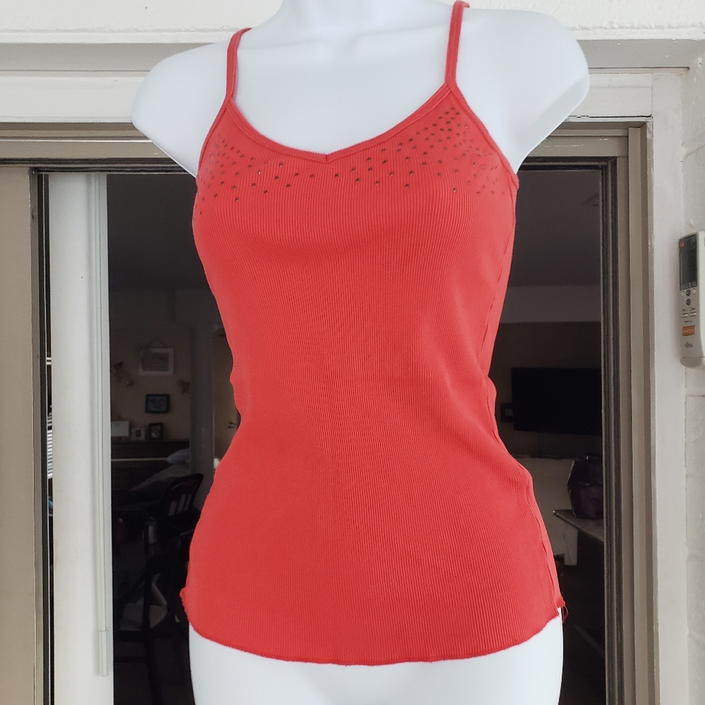 🌺 4/$20 Spaghetti strap tank top size medium